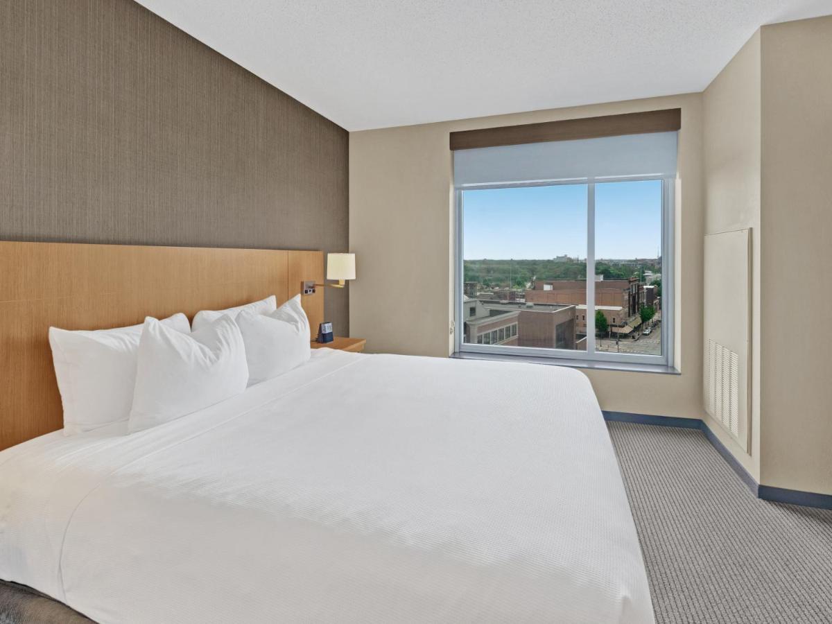 Hyatt Place Champaign/Urbana Esterno foto